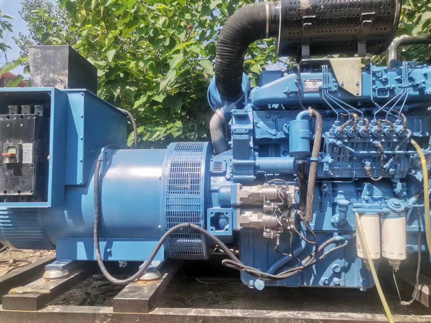 乐业详细说明降低 800kW 柴油发电机输出电流波动的方法